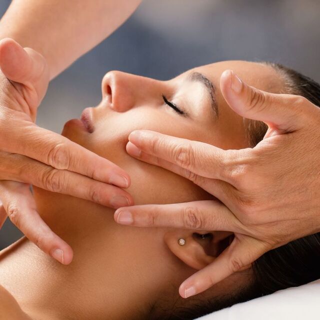 Soins visage esthederm