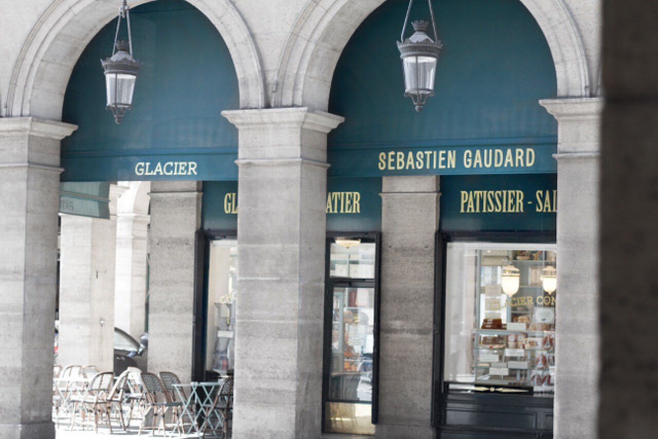 Discover the Tuileries Tea Room