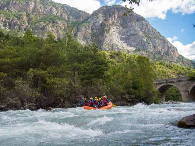 Découvrez en images Les Aigles du Verdon n°1