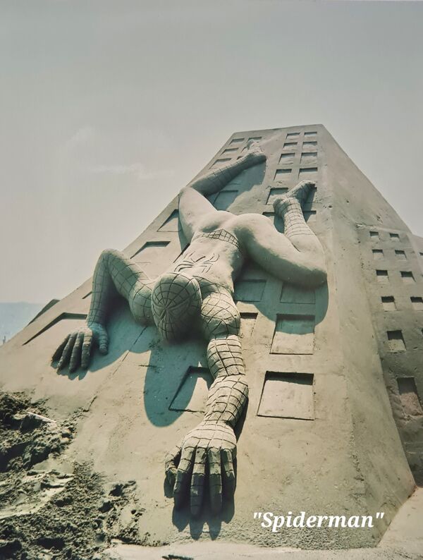 Le sable...un support aux multiples possibilités ! 