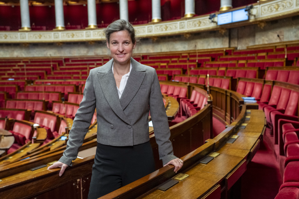 Députée de la 9e circonscription des Hauts-de-Seine
