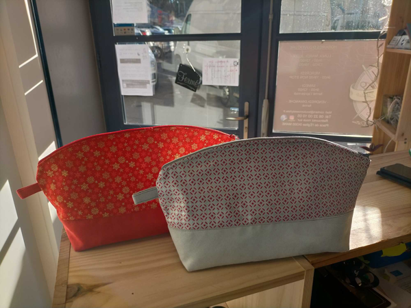 Réalisation ou personnalisation d’accessoires (sacs, pochettes, bandeaux, etc.)