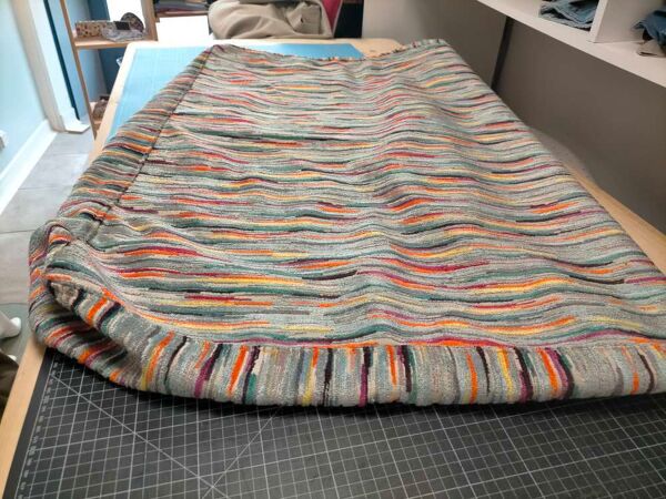 Confection de rideaux, coussins et linges de table