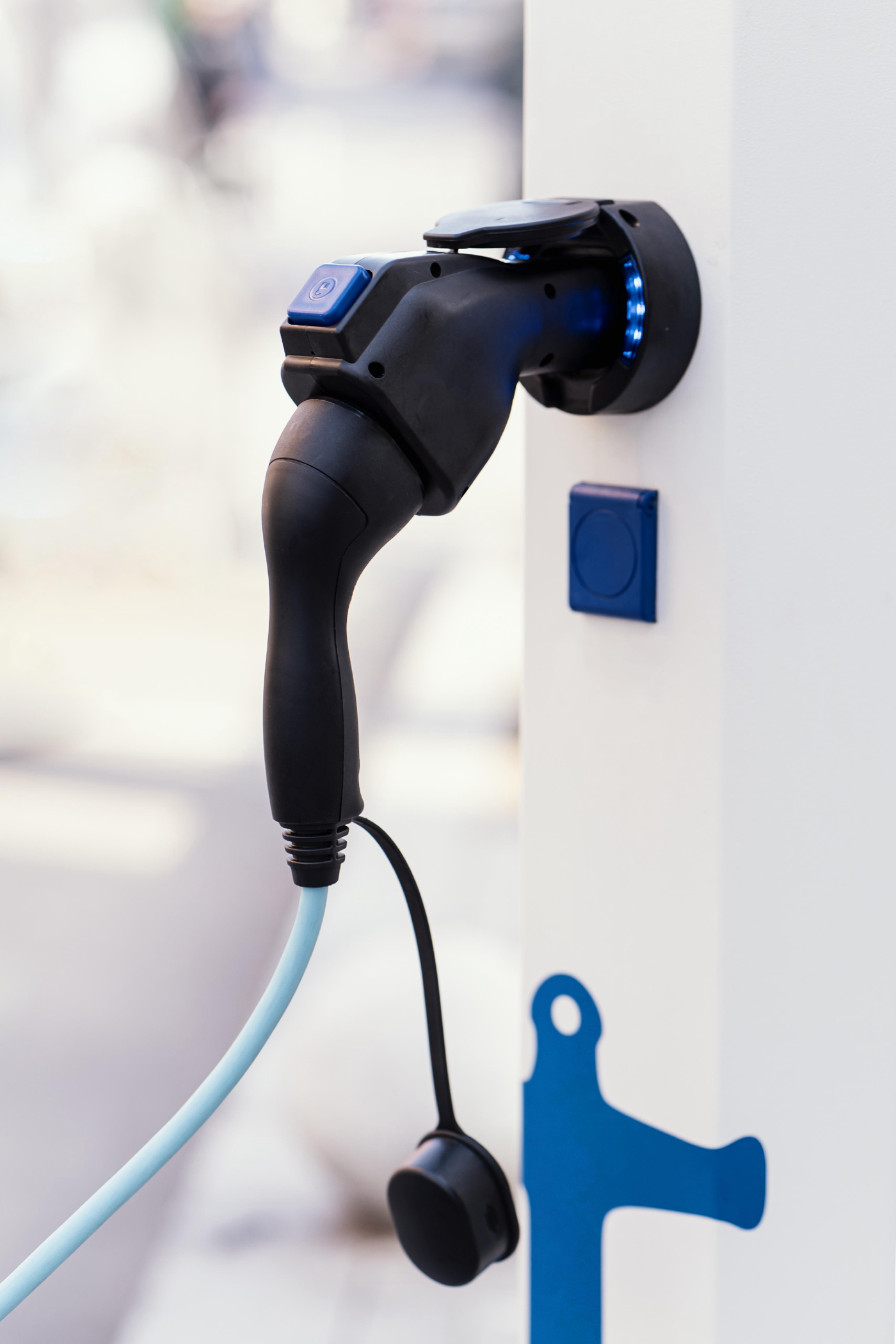 Bornes de recharge pour véhicules électriques