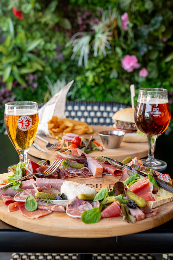 VOUS AVEZ RÉSERVÉ <br>POUR LE SOIR ?