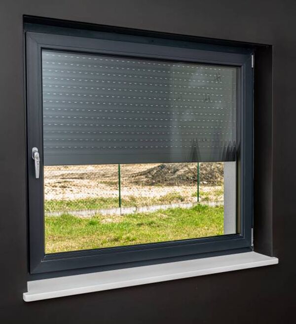 Installation de baies coulissantes en aluminium sur mesure à Digne-les-Bains