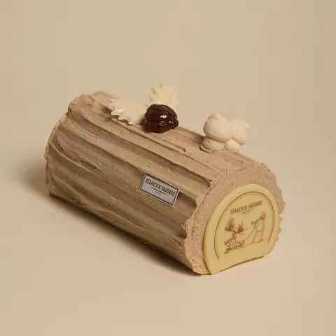 <p>BÛCHE R