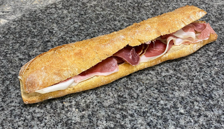 Sandwich jambon  cru