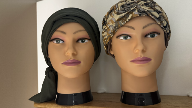 Galerie Photo Spécialisée Perruques et Turbans n°2