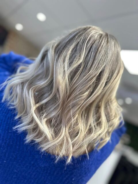 Galerie Photo Spécialisée Perruques et Turbans n°7