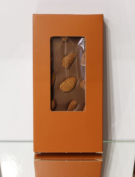 Tablette Amandes Entières - Chocolat au lait 43%