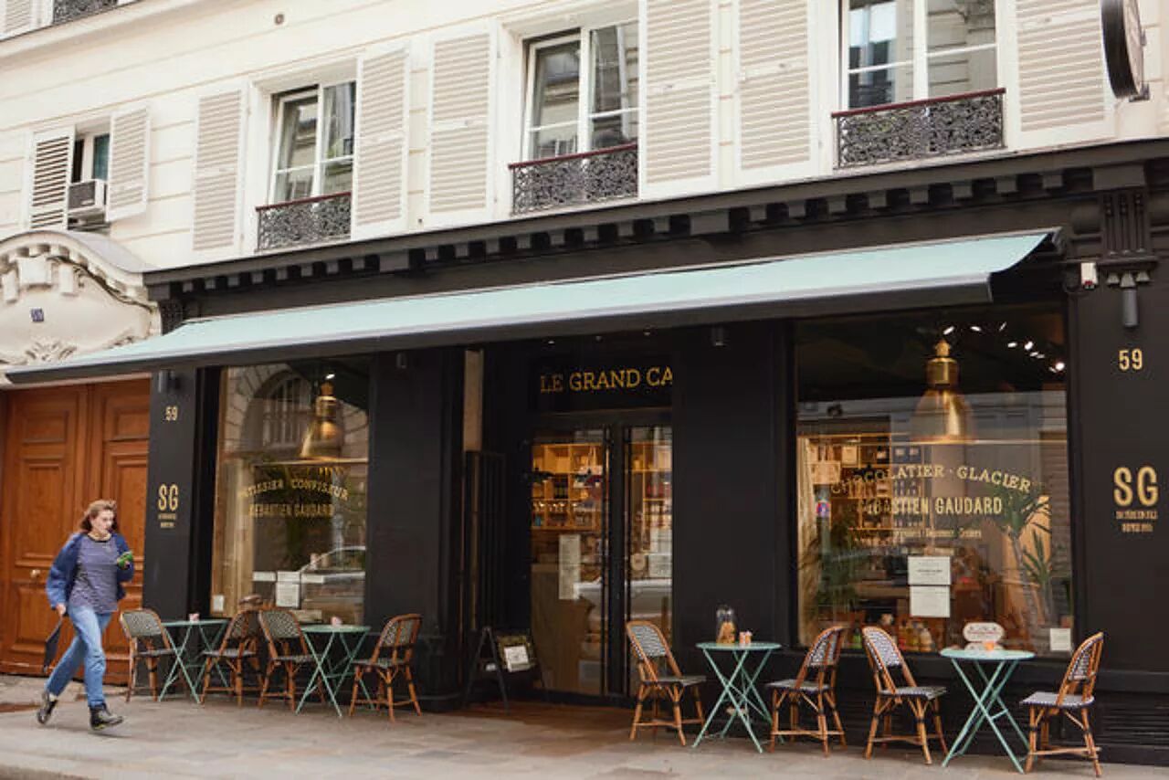 LE GRAND CAFÉ