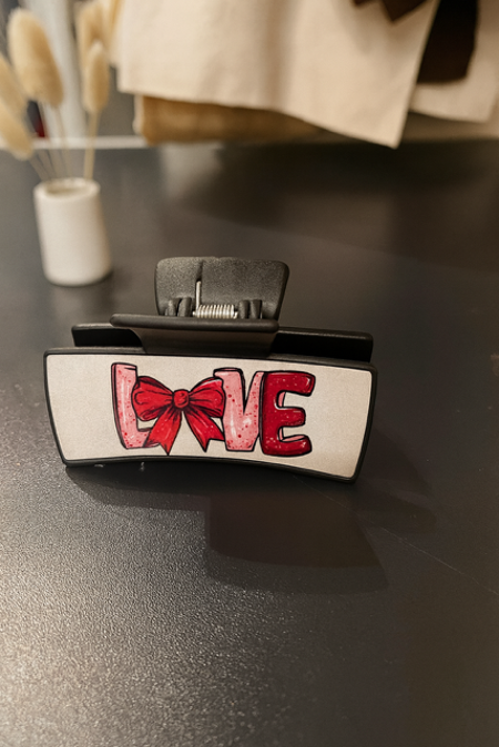 Pince à cheveux "Love" 