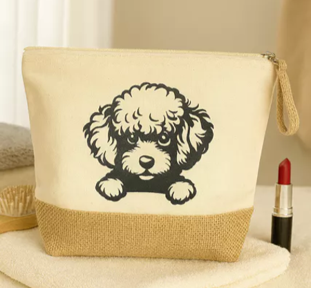 Trousse de toilette – Illustration Bichon Frisé 🐶☁️😄