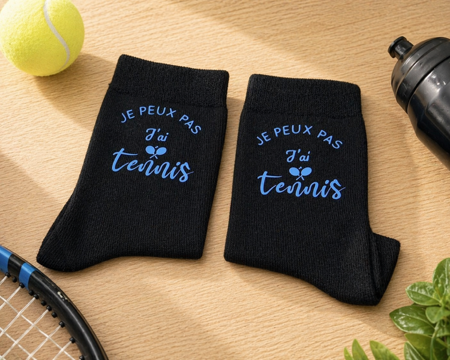 🎾 Chaussettes enfant – « J’peux pas, j’ai tennis »