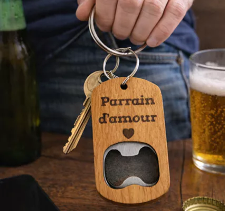 Porte-clés décapsuleur bois & acier inoxydable gravé « Parrain d’amour »  