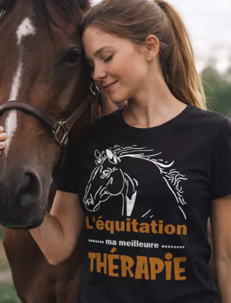 👕 T-shirt femme – « L’équitation, ma meilleure thérapie »