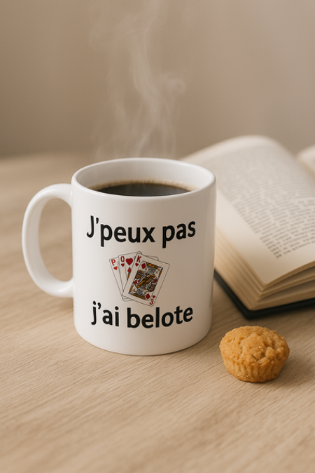 🃏 Mug Blanc Mat – J’peux pas, j’ai belote 🃏