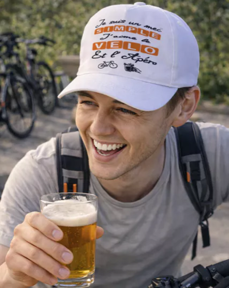 🧢 Casquette homme « Je suis un mec simple : j’aime le vélo et l’apéro »