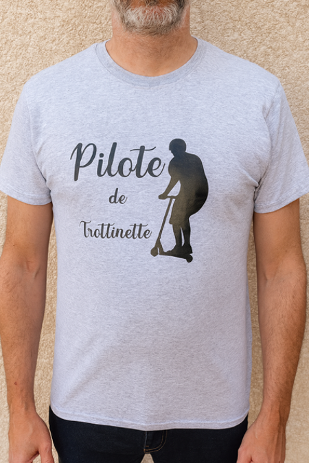 T-shirt homme "Pilote de trottinette" 