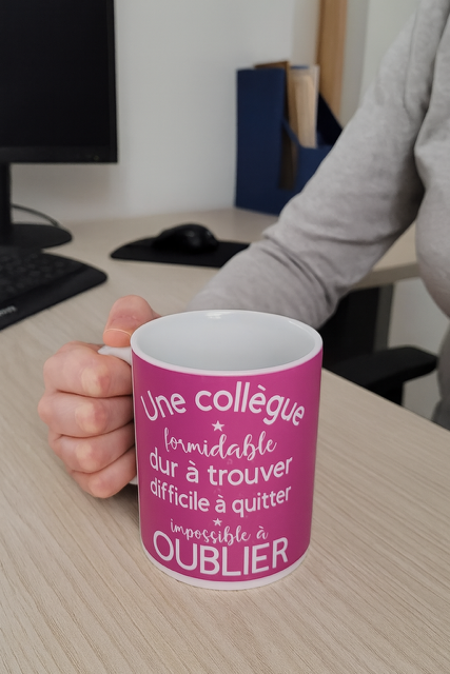 ☕ Mug blanc mat « Une collègue formidable »