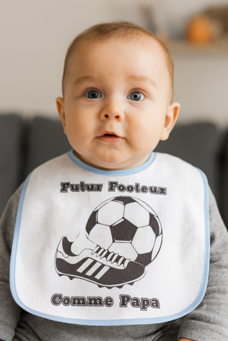 bavoir bleu "Futur footeux comme papa" 