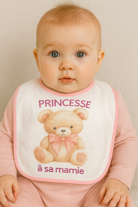 Bavoir rose "Princesse à sa mamie" 