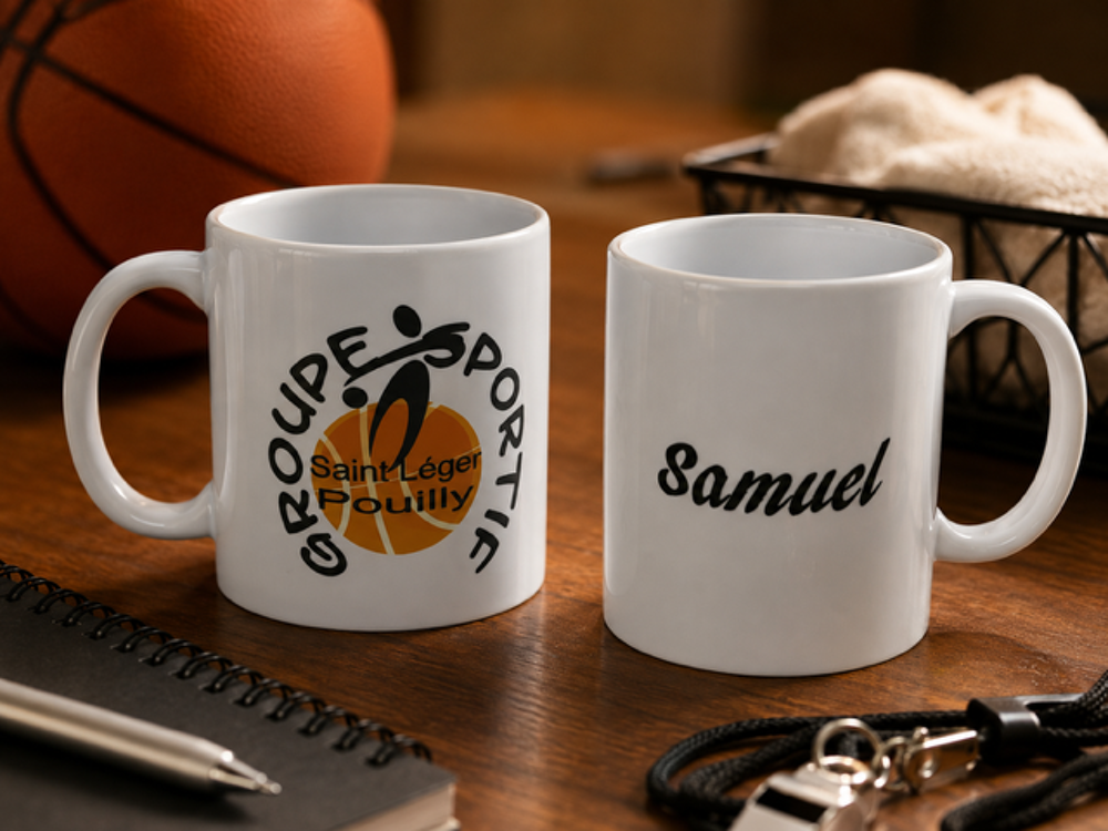 Mug blanche personnalise d'un côté logo de l'autre prénom