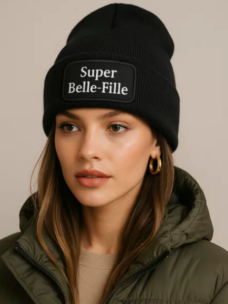 Bonnet Femme – “Super Belle Fille”