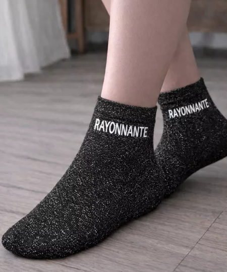  Chaussettes à paillettes « Rayonnante » – La lumière commence par les pieds ✨