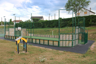 City stade et aire de jeux pour enfants